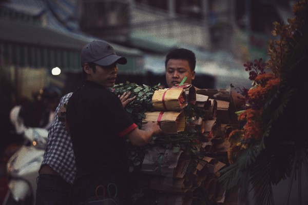 Chùm ảnh: Nhịp sống của người Sài Gòn vào buổi sáng sớm 4