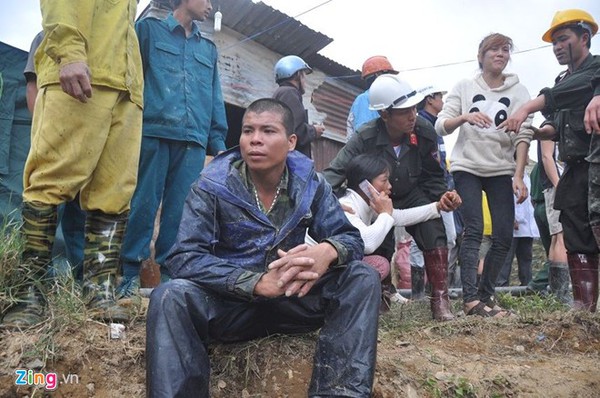 Bốn ngày nghẹt thở giải cứu 12 công nhân sập hầm Đạ Dâng qua ảnh 17