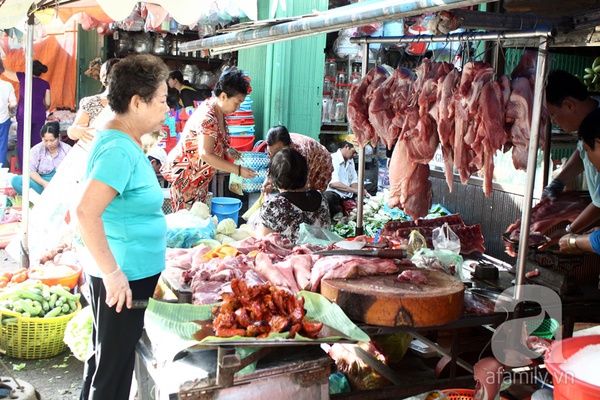 Ngắm Sài Gòn qua những đổi thay ở các khu chợ 24