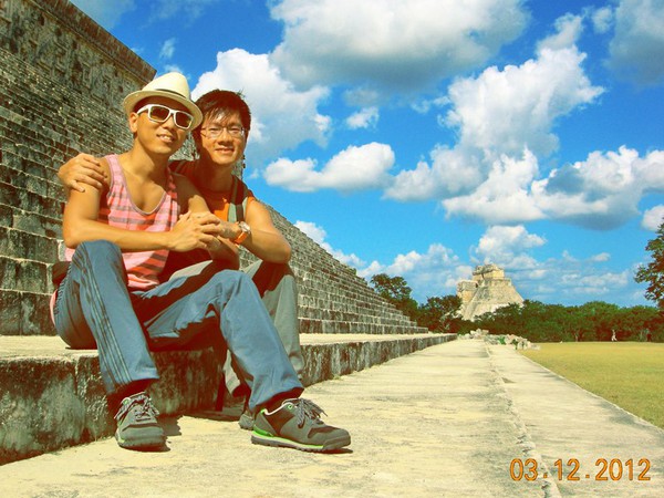 Chuyện tình 12 năm tuyệt đẹp của cặp đôi đồng tính gốc Việt điển trai 10
