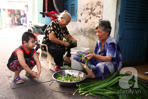 Bức tranh cuộc sống Sài Gòn sinh động trong những con hẻm  4