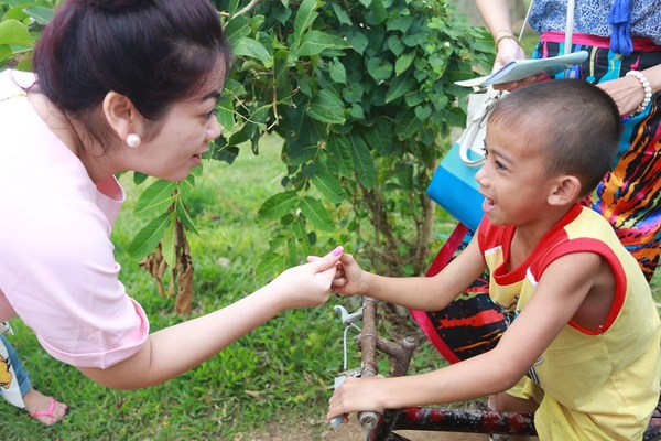 “Phù thủy Hạt Tiêu”: “Phụ nữ quyến rũ là người tỏa ra hương thơm” 8