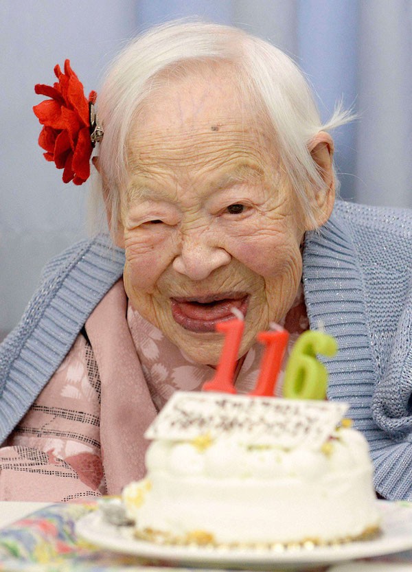 Bí quyết sống lâu của những phụ nữ cao tuổi nhất thế giới 1