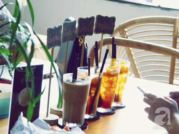 Đến S&agrave;i G&ograve;n uống &ldquo;C&agrave; ph&ecirc; sữa Trời ơi&rdquo;_14