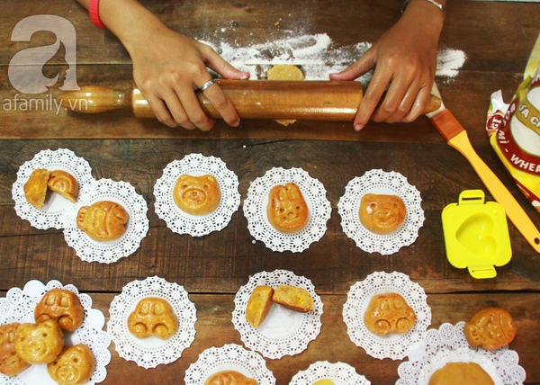 Rộ trào lưu chị em làm bánh trung thu hand-made tại gia_10