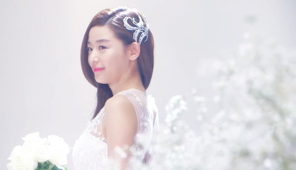 Những đám cưới long lanh trên màn ảnh Hoa - Hàn 2014 3