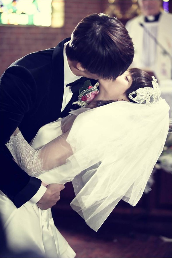 Những đám cưới long lanh trên màn ảnh Hoa - Hàn 2014 5