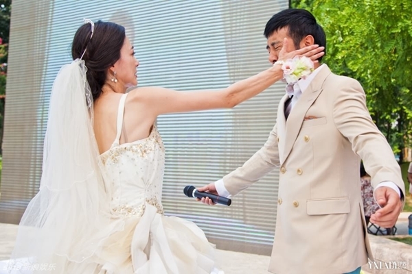 Những đám cưới long lanh trên màn ảnh Hoa - Hàn 2014 25
