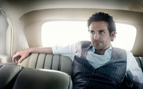 Bradley Cooper bất chấp tất cả để sống thật 2