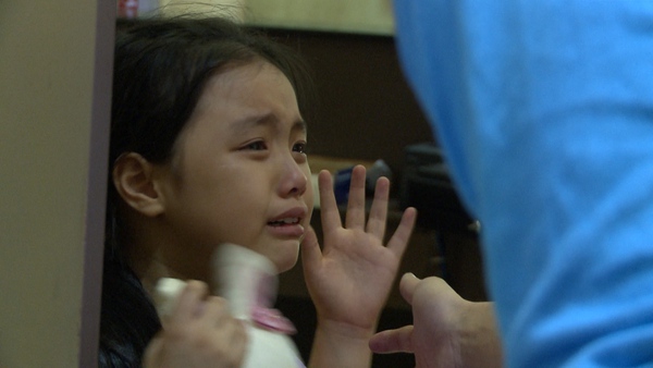 Con gái Phan Anh, Minh Khang khóc nức nở 13