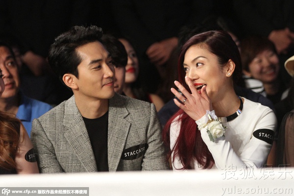 Song Seung Hun bị bắt gặp cười đùa cùng nữ đại gia 4