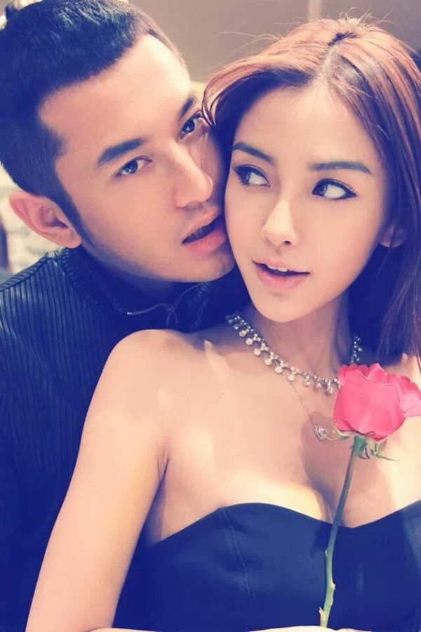 ngo&agrave;i thảm đỏ của những Li&ecirc;n hoan phim danh gi&aacute; 1