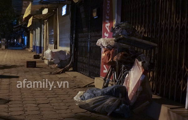 Những chuyện kể về người vô gia cư ở ga Hà Nội 10