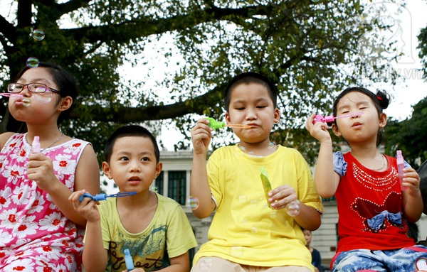 Ngẩn ngơ ngắm những thiên thần siêu dễ thương trên phố 19 Ngẩn ngơ ngắm những thiên thần siêu dễ thương trên phố 19