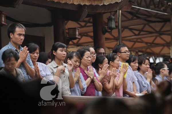 Hơn 10.000 người dự lễ Vu Lan tại Thiền viện Sùng Phúc 10