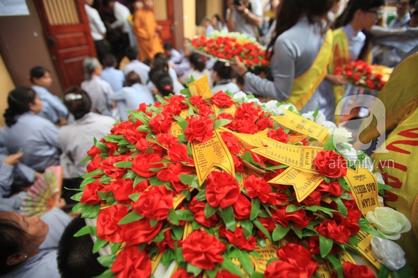 Hơn 10.000 người dự lễ Vu Lan tại Thiền viện Sùng Phúc 19