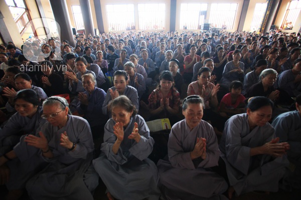 Hơn 10.000 người dự lễ Vu Lan tại Thiền viện Sùng Phúc 7