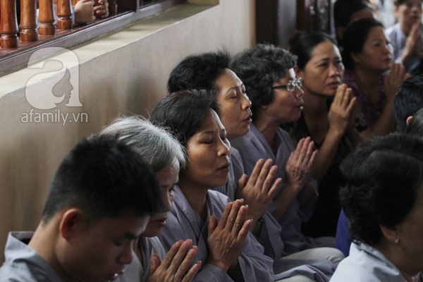 Hơn 10.000 người dự lễ Vu Lan tại Thiền viện Sùng Phúc 8