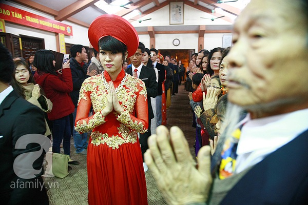 Độc đáo lễ cưới tại chùa của 4 cặp đôi tại Hà Nội  4