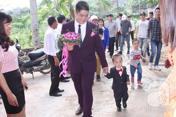 ăn cơm trước kẻng