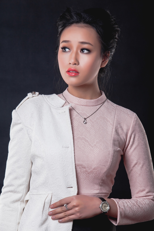 Gợi &yacute; bộ đ&ocirc;i v&aacute;y - &aacute;o kho&aacute;c dạ si&ecirc;u 