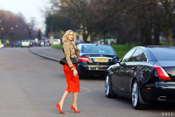 Thanh lịch, đẳng cấp với street style tại Tuần lễ thời trang London 29