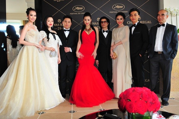 Thời trang sao Việt tại thảm đỏ Cannes 2013 