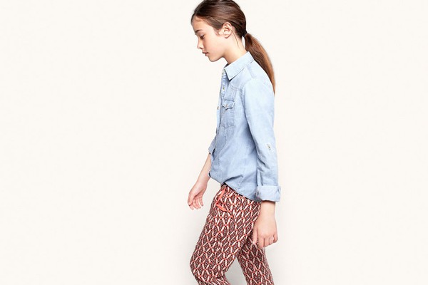 Mặc đẹp cho b&eacute; với lookbook h&egrave; của H&M, Zara... 16