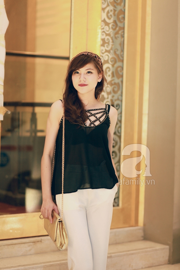 Chọn đồ đen-trắng gợi cảm cho độc giả chỉ th&iacute;ch mặc v&aacute;y su&ocirc;ng 3