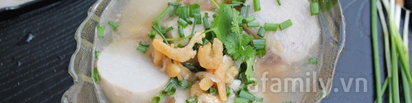 Canh trứng c&uacute;t lạ miệng ngon cơm 10