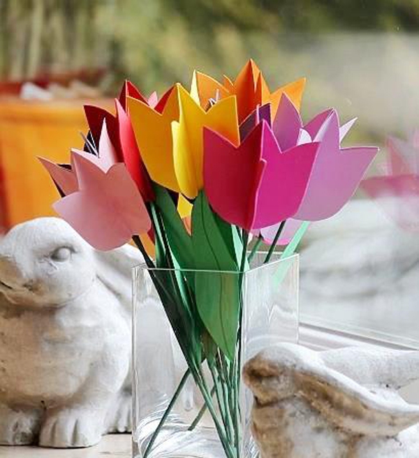 3 bước đơn giản làm hoa tulip giấy rực rỡ 9