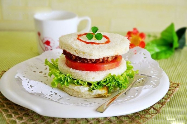 Bánh sandwich bò cho bữa sáng cuối tuần 13