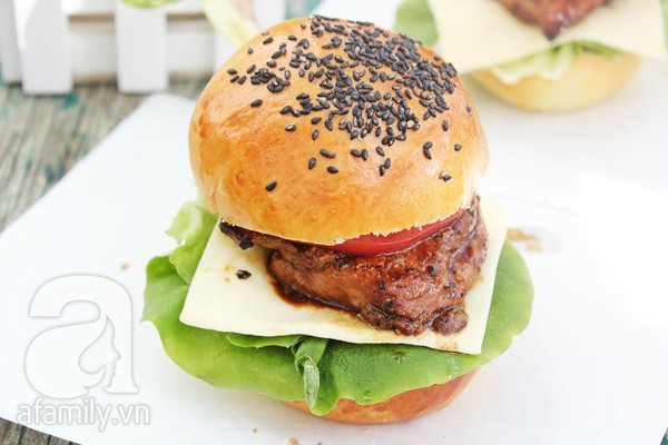 Làm burger gà cho cả nhà ăn sáng thật ngon! 11