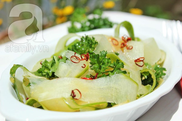 Salad dưa chuột m&aacute;t gi&ograve;n cực ngon 15