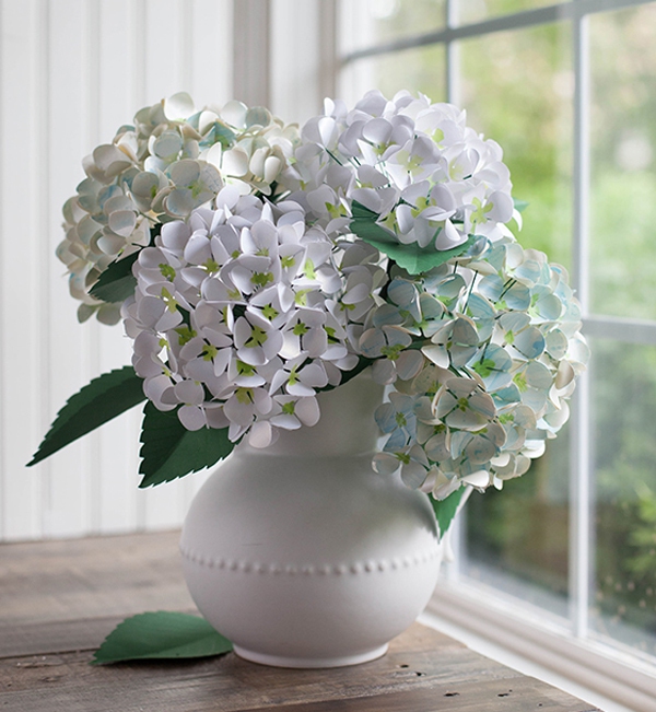 Cách làm hoa cẩm tú cầu giấy đẹp y như hoa thật 12