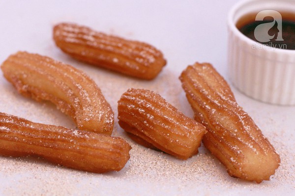 Xốp giòn món quẩy chiên Churros từ Tây Ban Nha 18