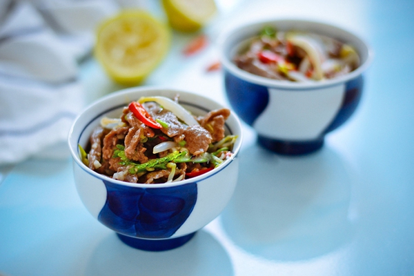 Thanh mát mà đủ chất với salad bò kiểu Thái 10