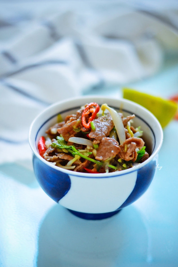 Thanh mát mà đủ chất với salad bò kiểu Thái 11