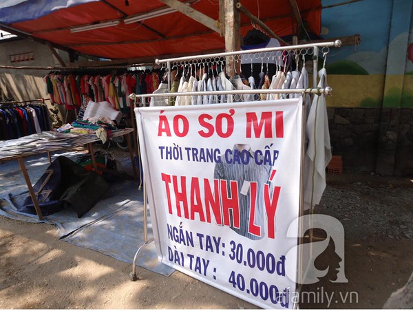 TPHCM: Thời trang vỉa h&egrave; xả h&agrave;ng đ&oacute;n Tết 3