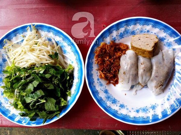 Thưởng thức bánh cuốn Bắc ngon đúng điệu ở Sài Gòn 4