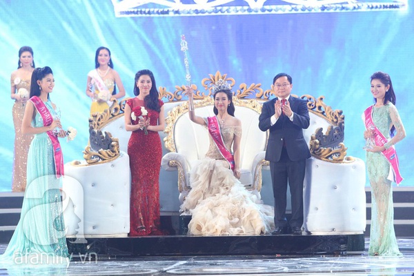 Đỗ Mỹ Linh Hoa hậu Việt Nam 2016
