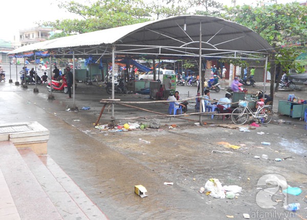Đà Nẵng: Trời mưa to, gió mạnh, đường xá vắng vẻ 5