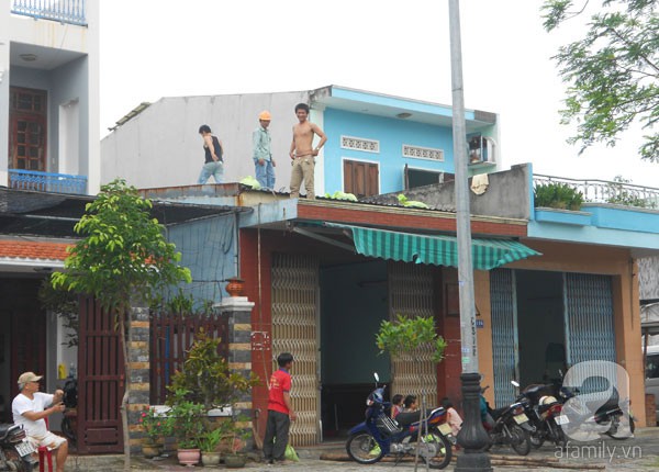 Người Đà Nẵng hối hả đi rút tiền, mua đồ tích trữ để đối phó với siêu bão Haiyan 11
