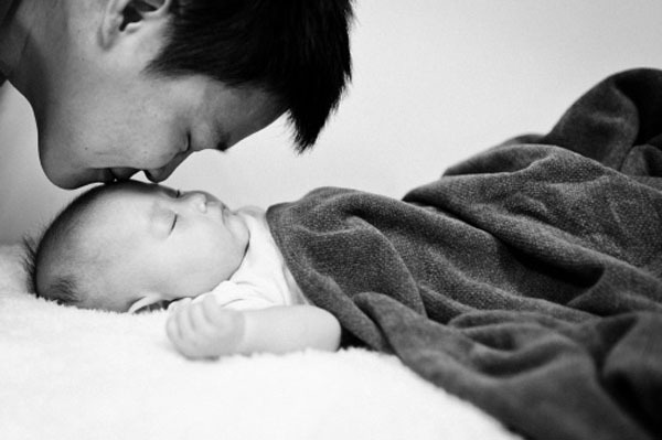 9 điều c&oacute; thể khiến một người cha bật kh&oacute;c 4