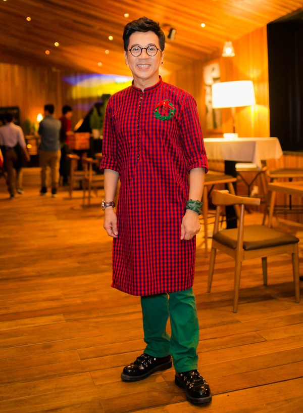 Vợ chồng Lam Trường rạng ngời hạnh phúc sánh đôi bên nhau 4 Vợ chồng Lam Trường rạng ngời hạnh phúc sánh đôi bên nhau 4