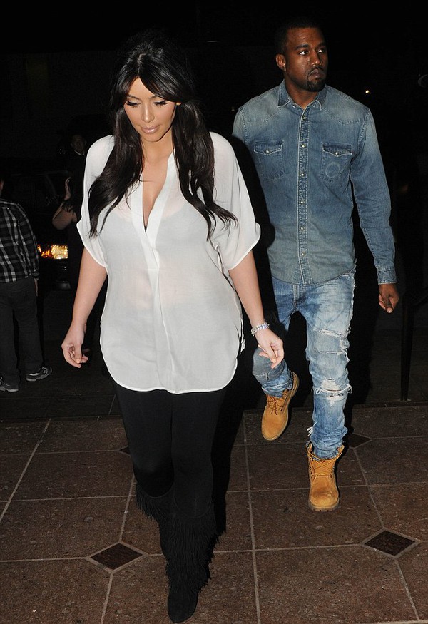 Kim Kardashian và Kanye West đang mong chờ 1 bé gái 2