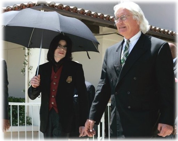 Michael Jackson không “xâm hại tình dục” 24 bé trai 2