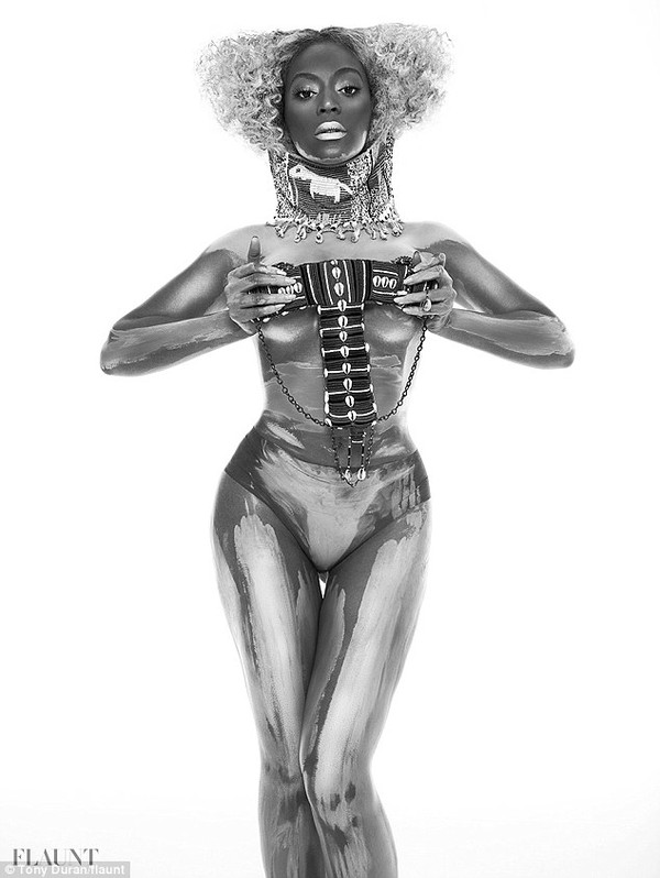 Beyonce lấp lánh trong bộ ảnh nude  4