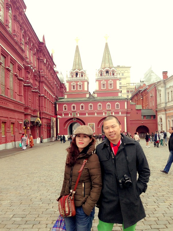 Hải Anh cùng vợ kỷ niệm tình yêu lãng mạn trên đất Nga 2