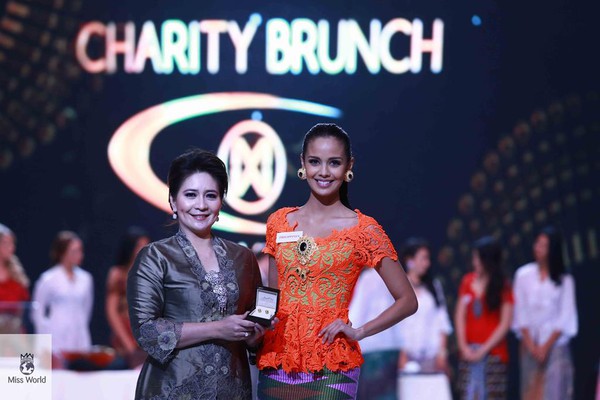Lại Hương Thảo tiếp tục trượt Top Model của Miss World 2013 10